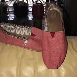 Toms red shoes